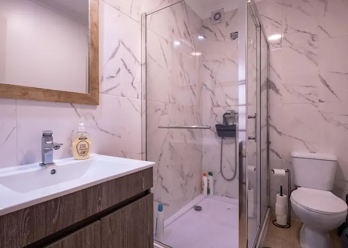 Areal De Santa Barbara Sea View Couette-café Ribeira Grande