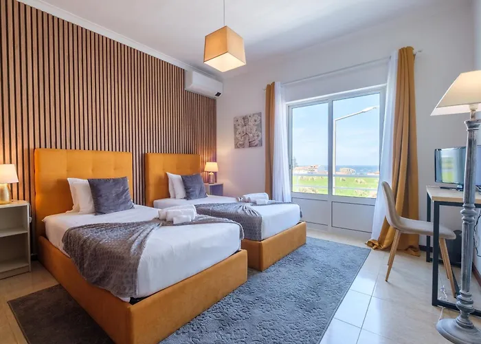 Areal De Santa Barbara Sea View Couette-café Ribeira Grande